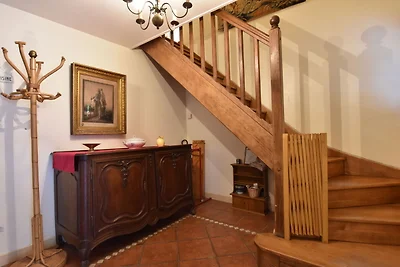 Tranquillo cottage a Englancourt con terrazza