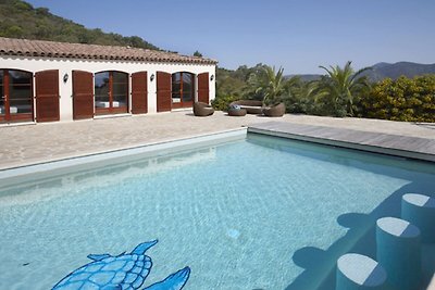 Villa de luxe à Sainte-Maxime avec piscine