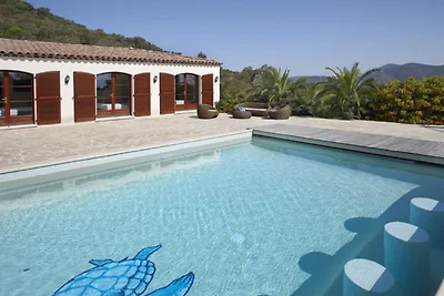 Luxuriöse Villa in Sainte-Maxime mit...