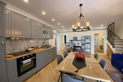 Three Bedroom Apartment with Balcony