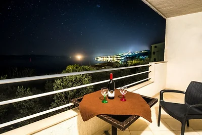 Villa Maslina-Olive two bedroom apartment wit...