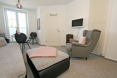 Modernes Appartement mit Balkon, Wiek
