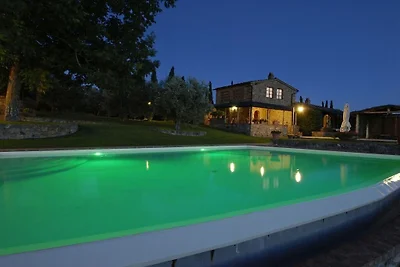 Wohnung in Bucine mit Schwimmbecken