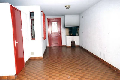 Terraced house with communal pool