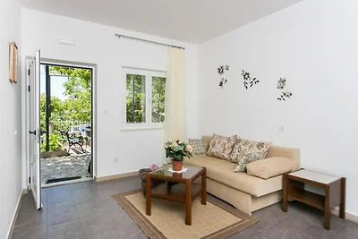 Apartments Olive - Comfort One Bedroom Apartm...