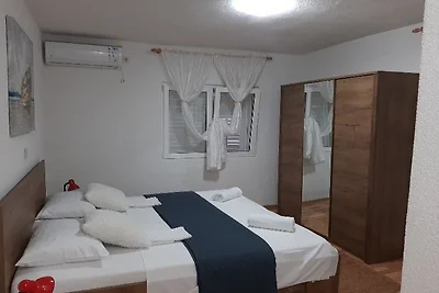 Apartment Pascal - One Bedroom Apartment with...