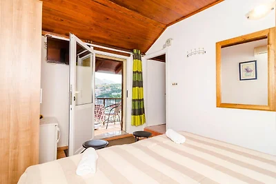 Apartment mit Balkon und Meerblick