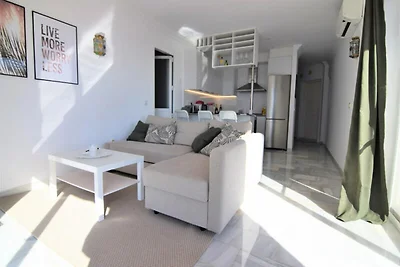 Appartement in Nerja met uitzicht op zee en...