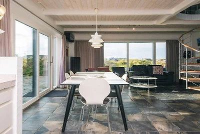 Luxuriose Panorama-Hutte in Rindby-By Traum