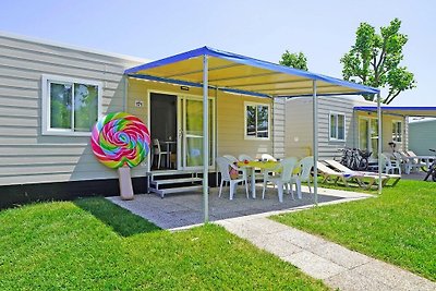 Mobile home in Desenzano with swimming pool