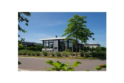 Ferienhaus in Nunspeet mit Terrasse