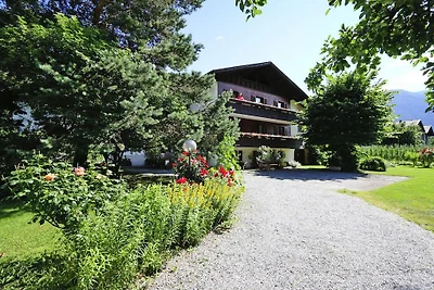 Residence Gritschhof, Laces