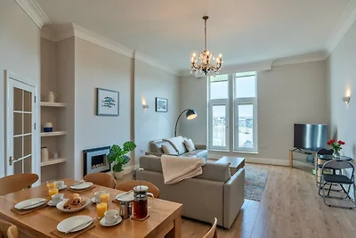 Appartement met uitzicht op Towan Beach.