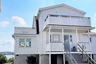 6 Personen Ferienhaus in Hälsö