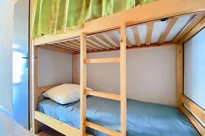 Ferienhaus in Strandnähe mit Zugang zum Pool