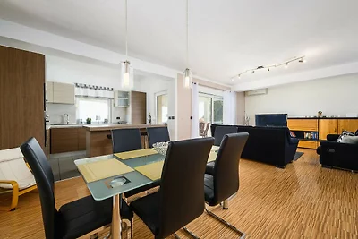 Accogliente villa con vista