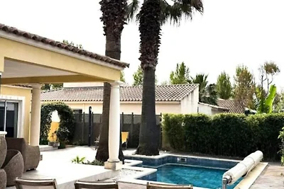 Villa in Grau du Roi mit privatem Pool