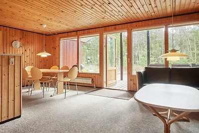 6 osob apartament w Aakirkeby
