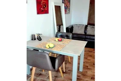 Vakantieappartement in Konz met zwembad