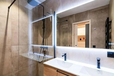 Ferienwohnung in Val Thorens mit Pool und...