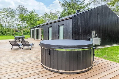 5 Sterne Ferienhaus in Hals