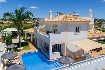 Villa Laguna für 8 Personen