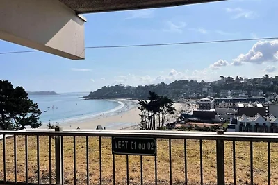 Apartment an der Côte de Granit Rose mit...