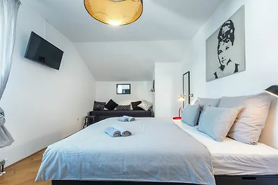 Apartment Marilyn - Two Bedroom Apartment wit...
