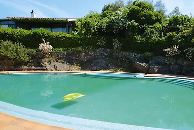 Maison en Pierre près de la Rivière Caima