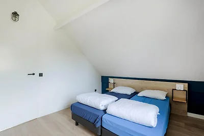 Ferienhaus am See mit Garten für 6 Personen