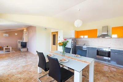 Apartments Marina - One bedroom apartment wit...