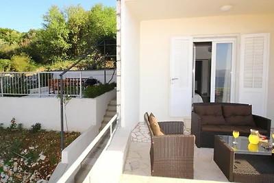 Apartment Dubreta mit Balkon