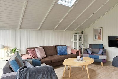6 Personen Ferienhaus in Væggerløse-By Traum