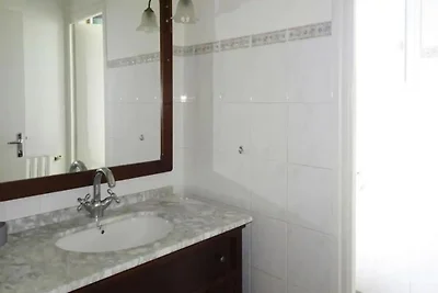 Ferienhaus mit privatem Außenpool, Gouesnac'h