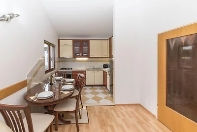 Six Bedroom Holiday Home