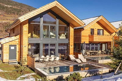Panorama-Ferienhaus mit Sauna und Pool