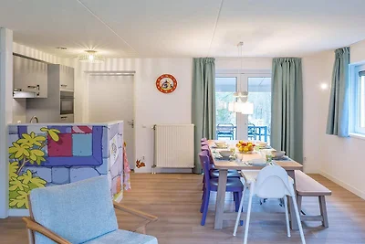 Villa in Hoogerheide mit privater Terrasse