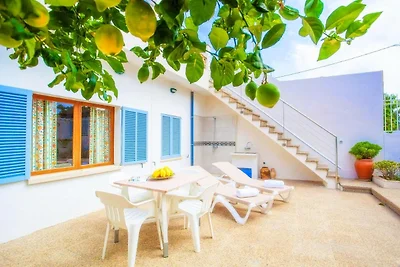 Vakantiehuis met zeezicht en privézwembad