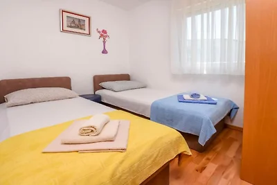 Aurel Suites-Two Bedroom with Balcony