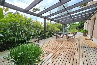 Apartamento vacacional en Pirna con piscina.