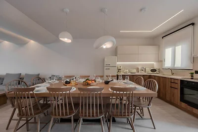 Villa in Rethymno mit Pool am Strand