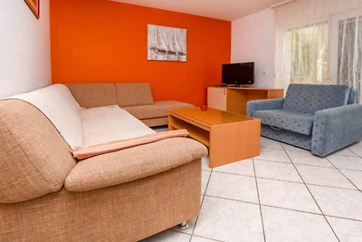 Aurel Suites- One Bedroom Apartment with...