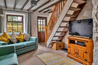 Luxuriöses Ferienhaus mit Whirlpool und Aussi...