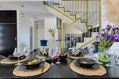 Moderne Villa mit privatem Pool