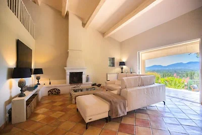 Häuser & Villen für 10 Personen