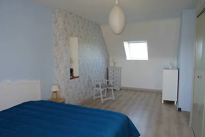 Schönes Ferienhaus an der Rosa Granitküste