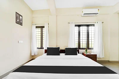 Super Hotel O Ambalamedu