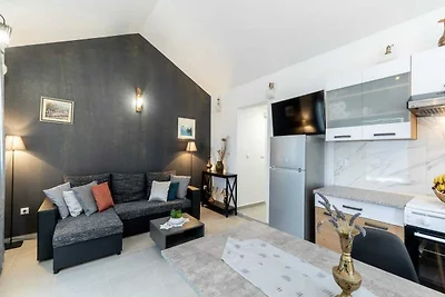 Stone House Prapatna-Two Bedroom Holiday Home...