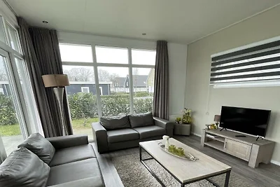 Ferienhaus in Susteren mit Terrasse