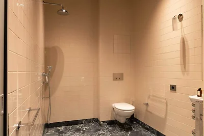 Bourgogne Hostel - Kamer 01 PRM - 2P -...